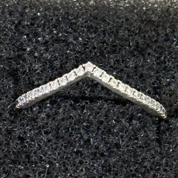Pandora Clear CZ Wishbone Band Ring Size 8.5 - Picture 1 of 6